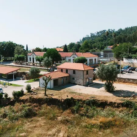 Alvarenga Apartments