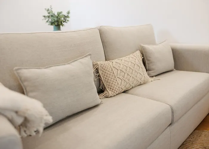 فيلة Alvarenga Apartments