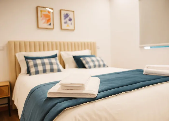 فيلة Alvarenga Apartments